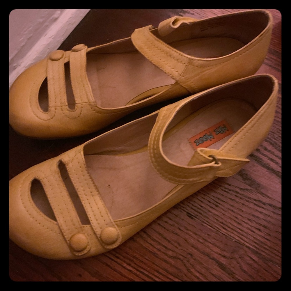 Miz Mooz Mary Jane style shoes
